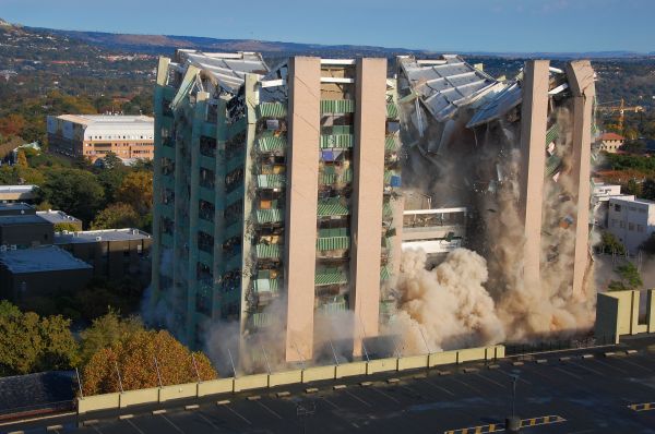Building Removal in Cuyahoga Falls