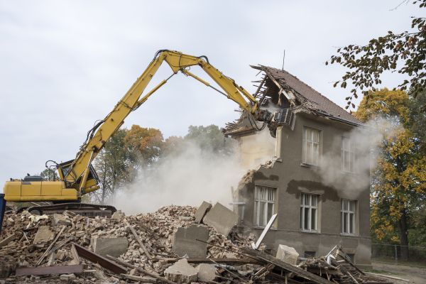 House Wrecking in Cuyahoga Falls