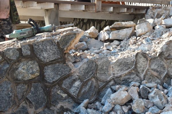 Retaining Wall Demolition in Cuyahoga Falls